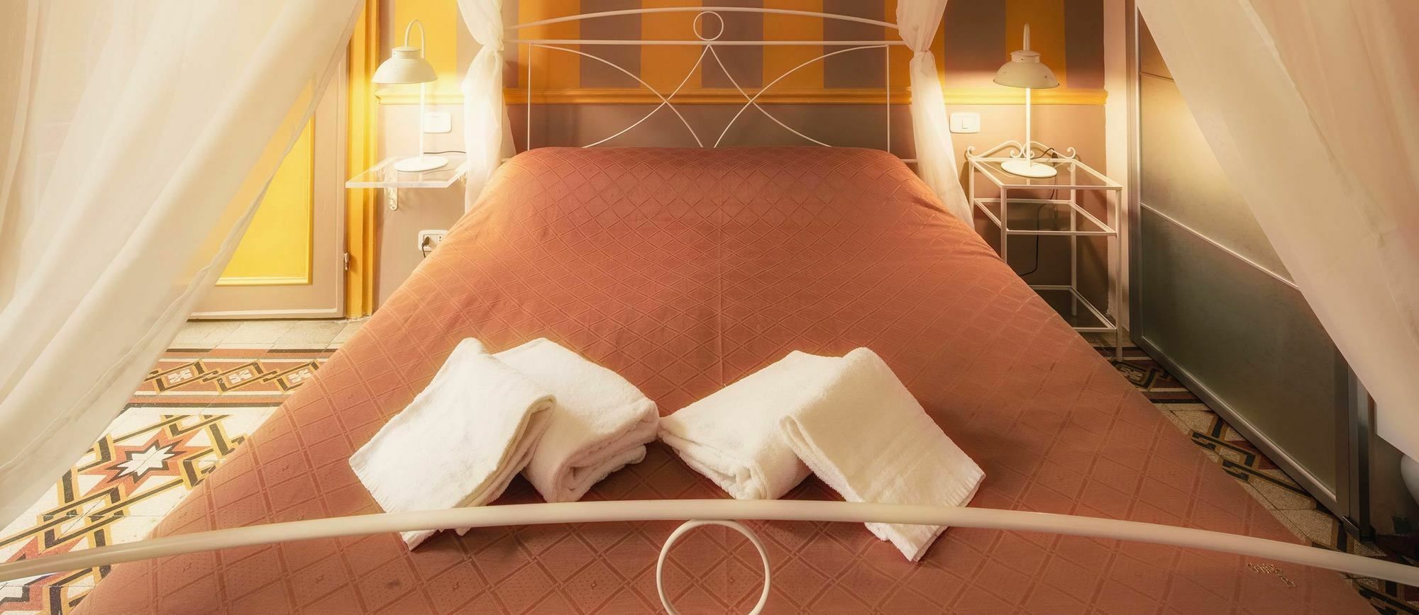 Ghibellino B&B Arezzo Exteriör bild